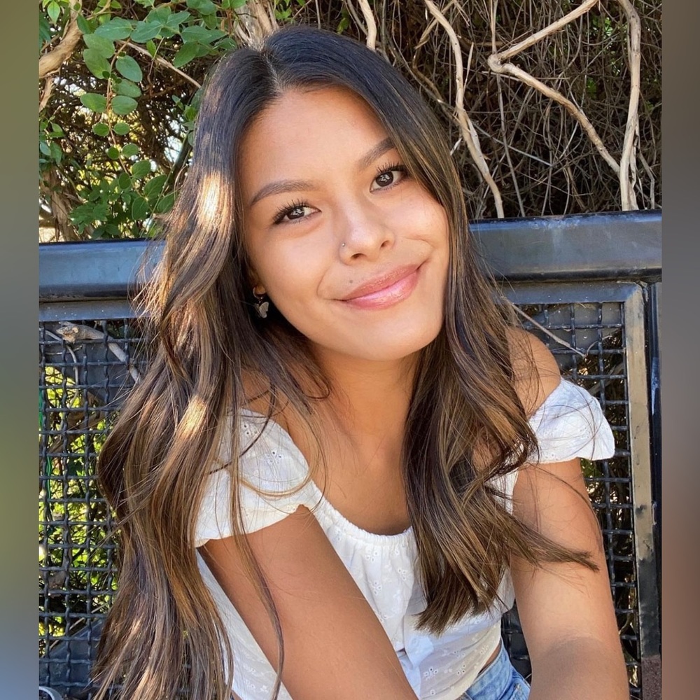 Meet your Posher, Vanessa